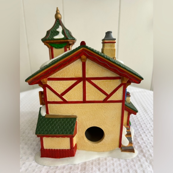 Department 56 “Spielzeug” - Picture 4 of 7